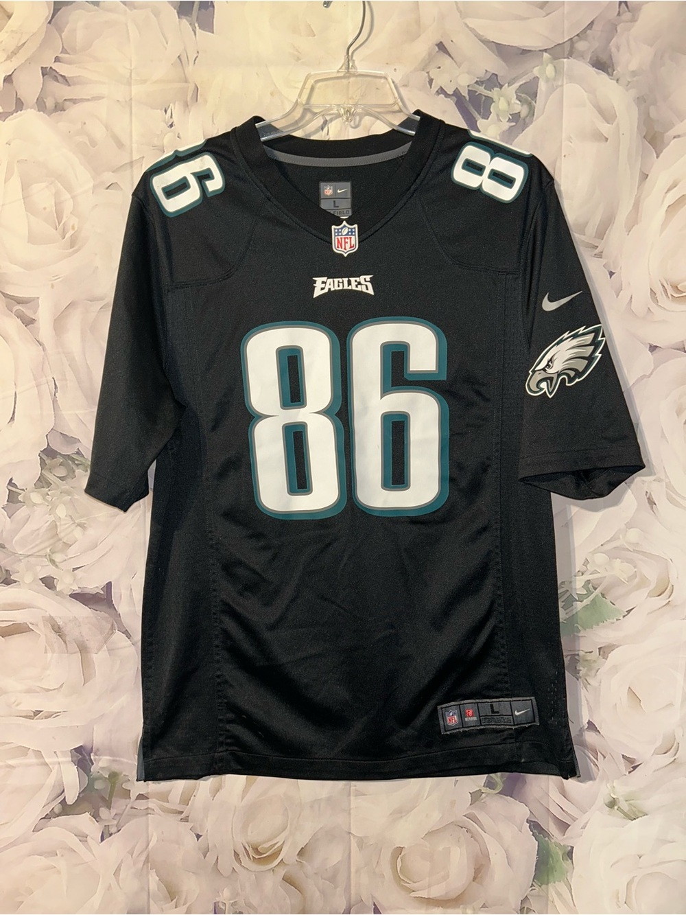 Nike Philadelphia Eagles Zach Ertz Jersey Size large Black NFL On-Field Stitched